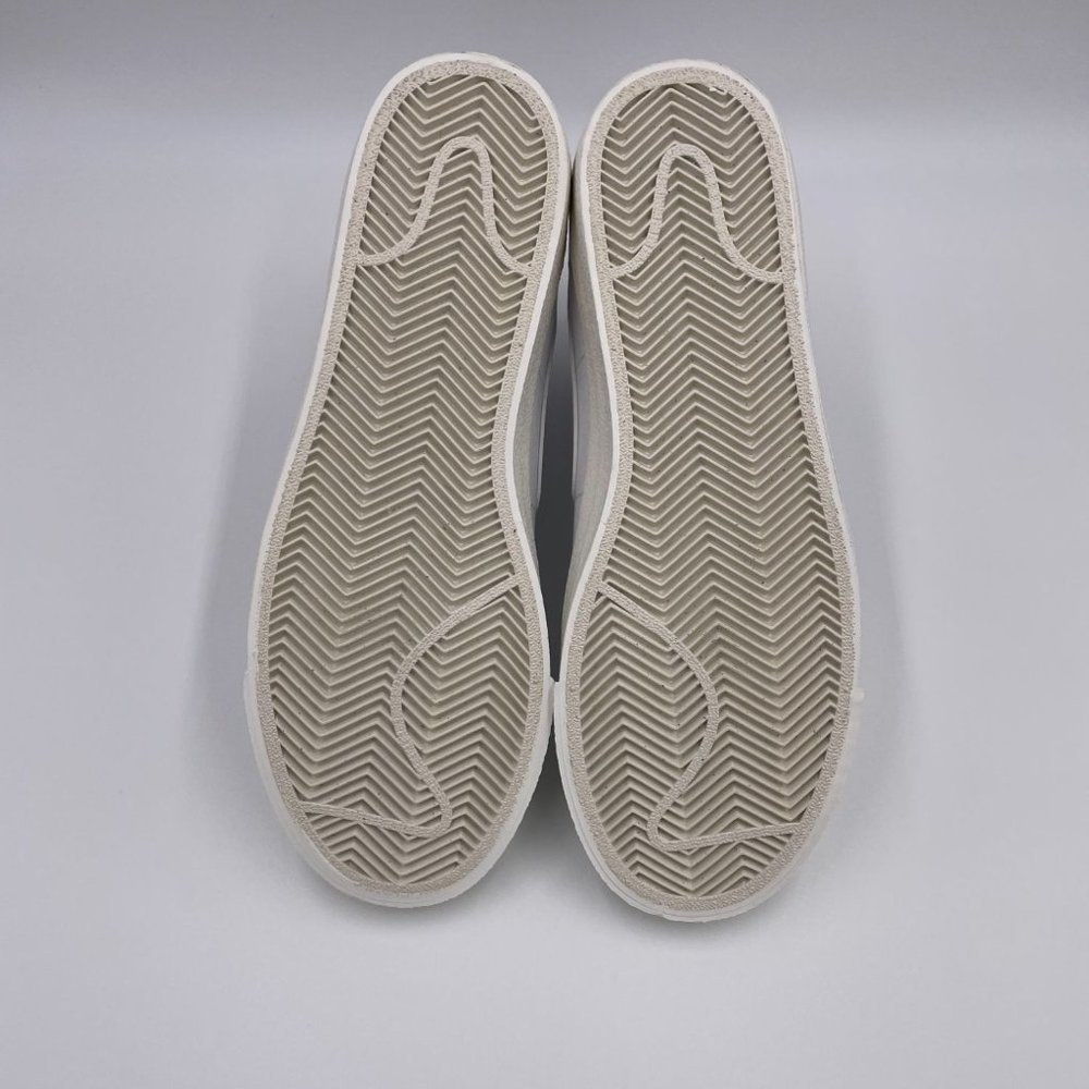 Nike Blazer Mid ' 77 White Womens Shoes - Picture 6 of 8
